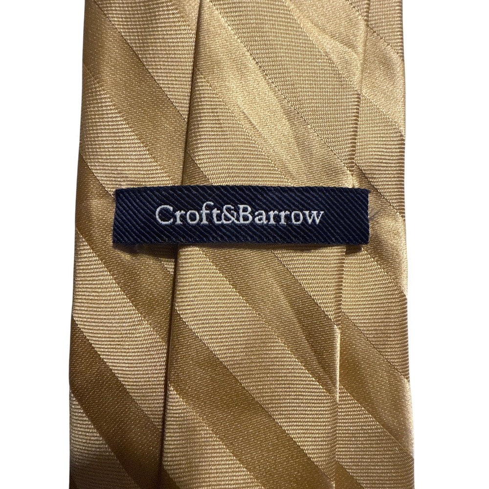Croft and Barrow Mens Gold Striped Silk Tie Formal Business Classic Stain Resist